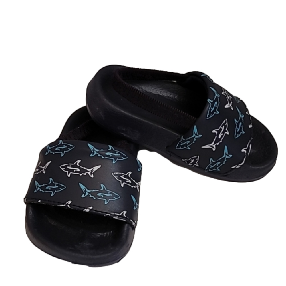 ❤️Shark Slides with Elastic Backs Toddler Size 4/5